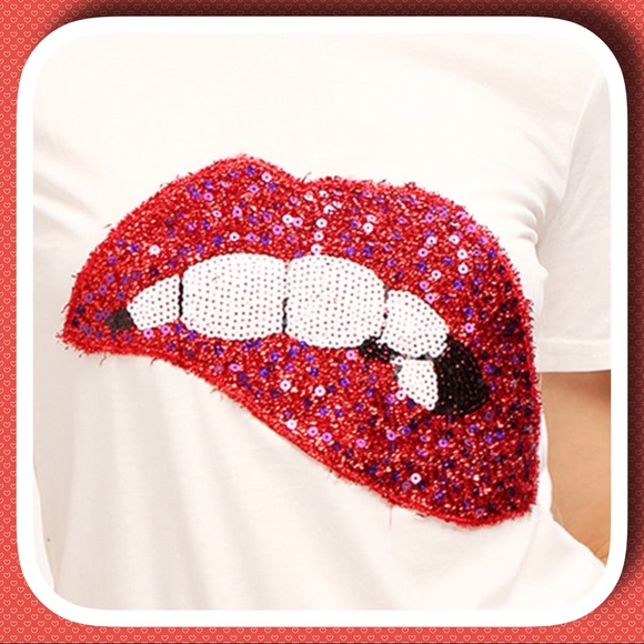 Lipstick Print Sequined Stretch Tee - Picture 2 of 6